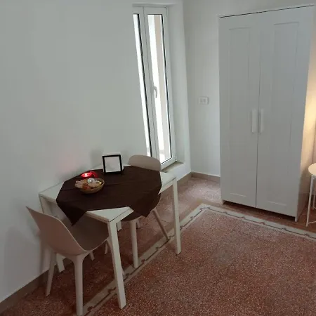 Bari Guest House Appartement *