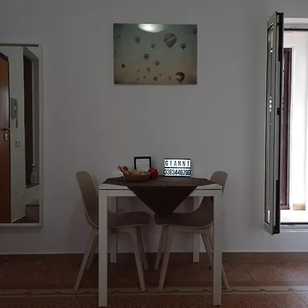 Bari Guest House